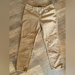 Lands’ End corduroy straight leg pants fit 1